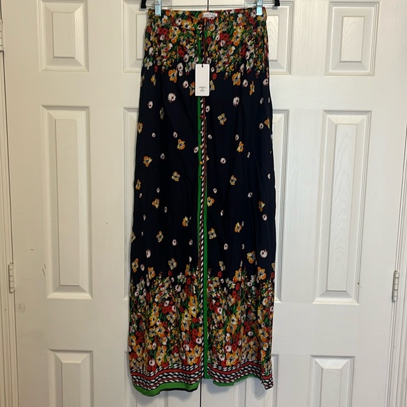 NWT - Love riche Maxi Navy Floral Print Skirt with Elastic Waist and Open Front - Picture 1 of 8